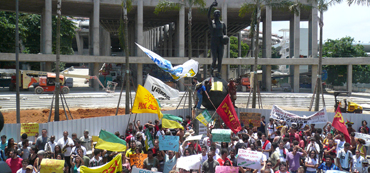 TEMPEL OF EMOTIONS <br>THE MARACANÁ STADIUM IN RIO DE JANEIRO 